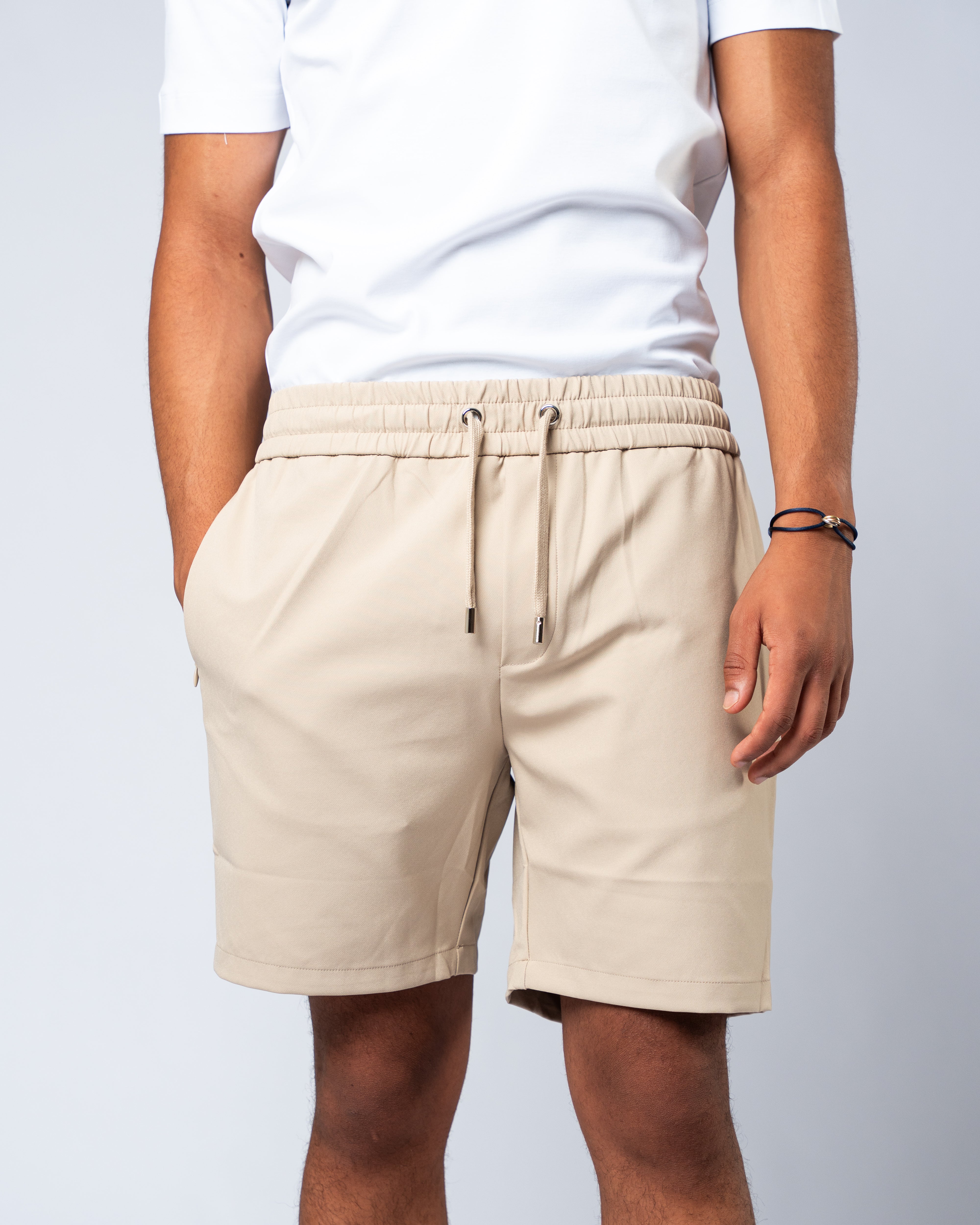 Beige korte broek
