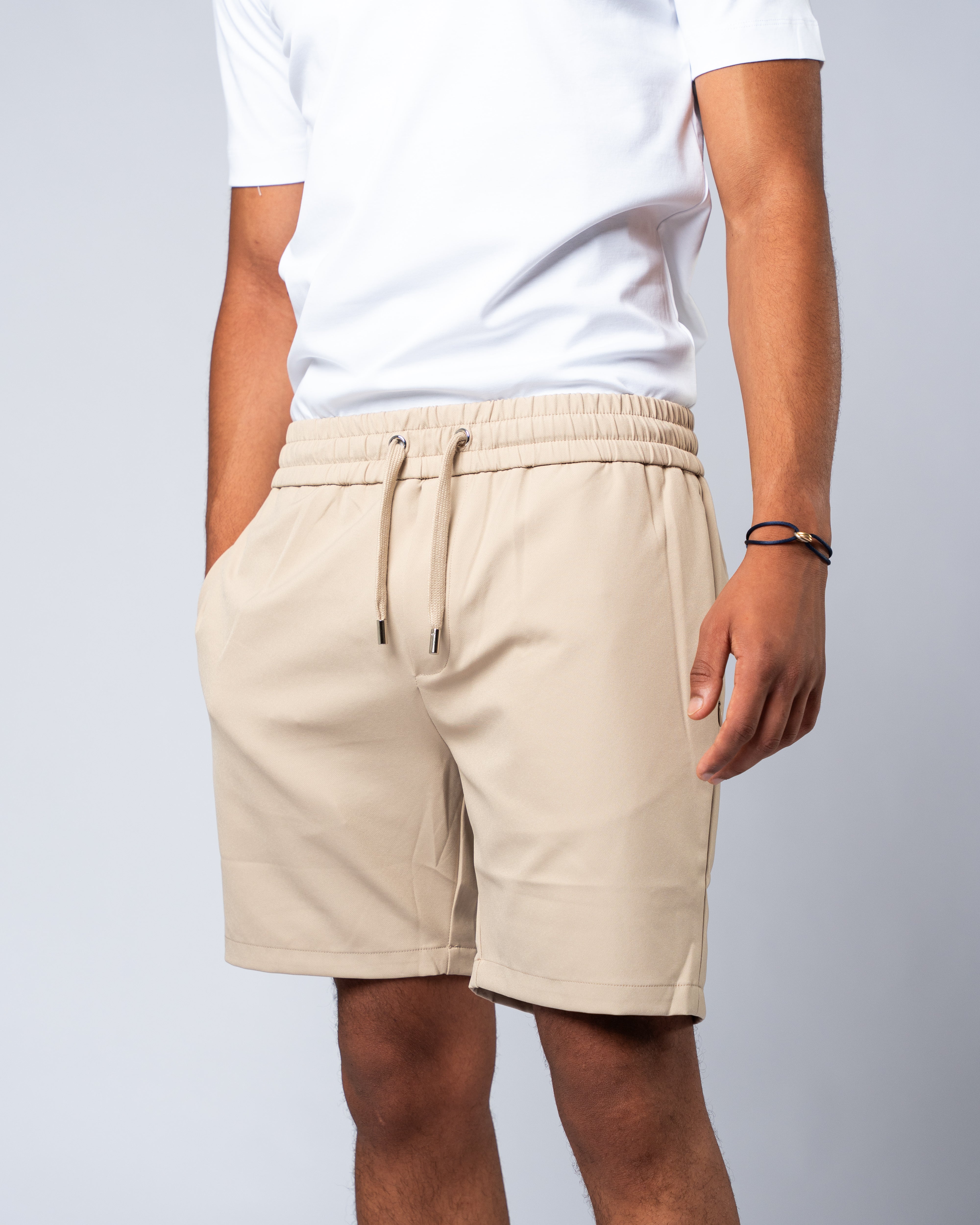 Beige korte broek